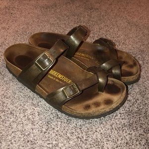 Mayari Birkenstock’s